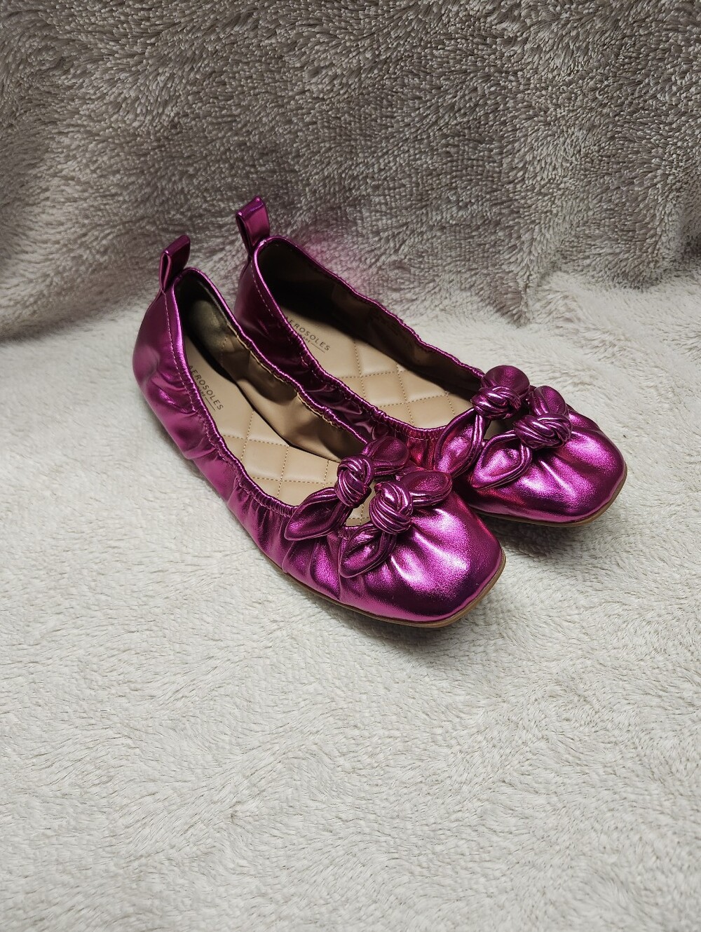 • Aerosoles Romy Metallic Fuchsia Pink Bow Ballet Flats Square Toe NWOB 7M